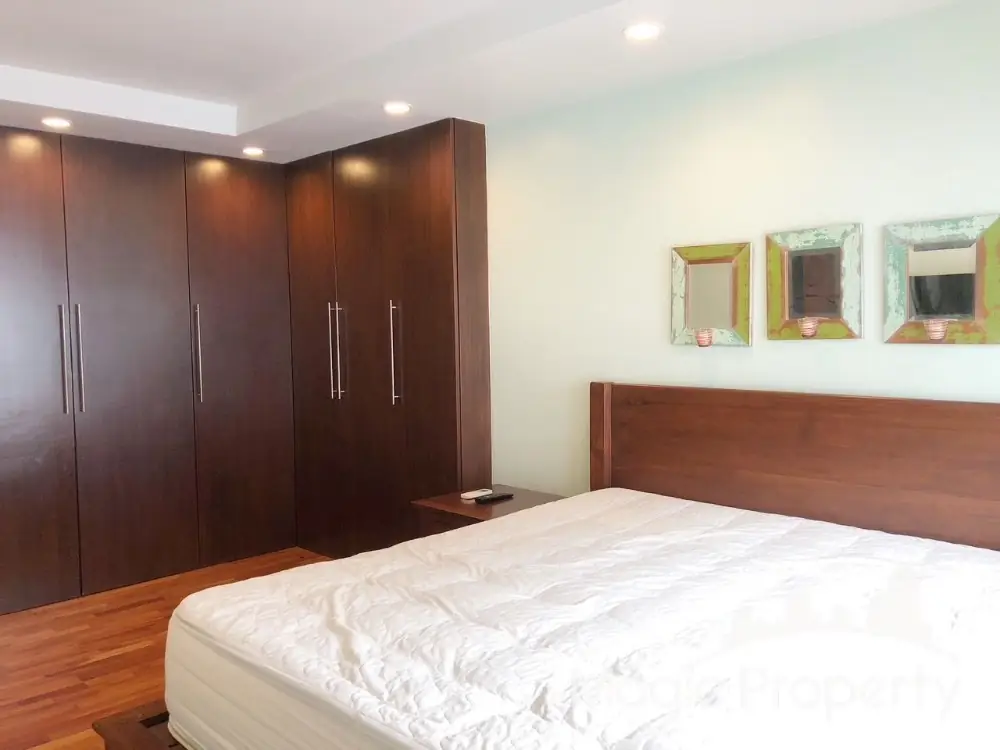 ขาย 2 ห้องนอน ใน อเวนิว 61 คอนโดมิเนียม เขตวัฒนา กรุงเทพฯ 2