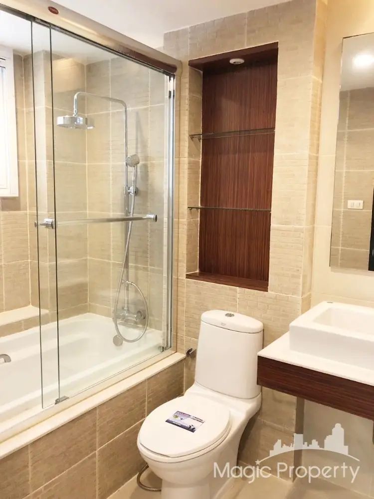 ขาย 2 ห้องนอน ใน อเวนิว 61 คอนโดมิเนียม เขตวัฒนา กรุงเทพฯ 3