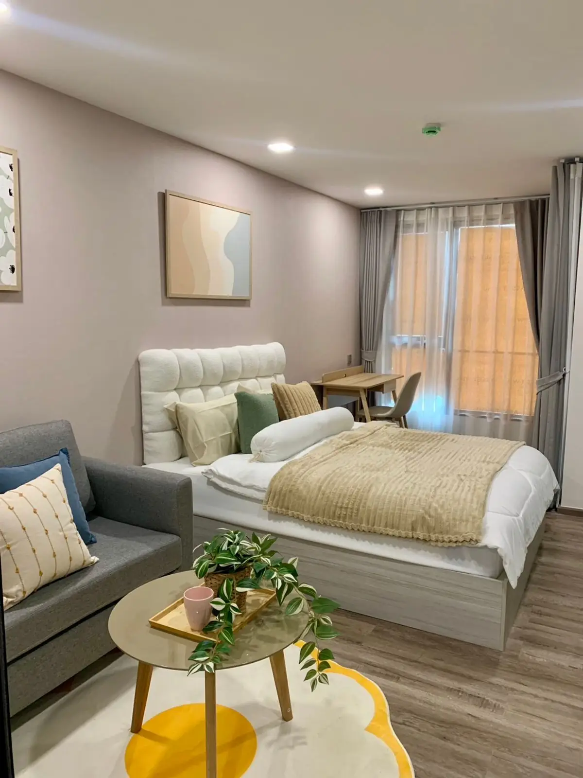 คอนโดห้องสวยแต่งครบ พร้อมอยู่ ใกล้ ม.ราชมงคลธัญบุรี คลอง6