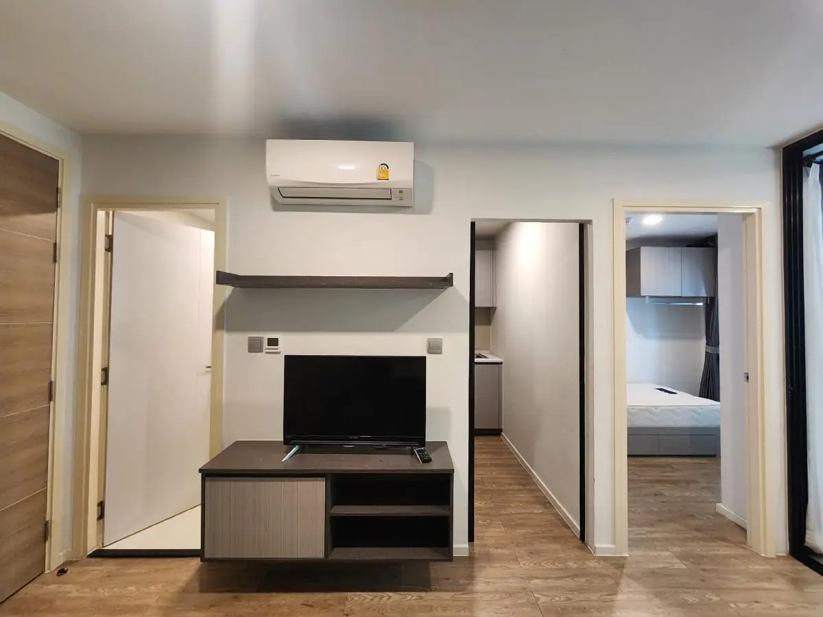For Rent 🍀 Atmoz Ladprao 15 (คอนโด Low Rise) ชั้น 2 ห้องมุม ทิศใต้ (ไม่มีรอยแตกจากแผ่นดินไหว) 😎ใกล้รถไฟฟ้า Interchange สายสีเหลือง และสีน้ำเงิน MRT สถานีลาดพร้าว ❌️(Not Co-broke)🚫 3