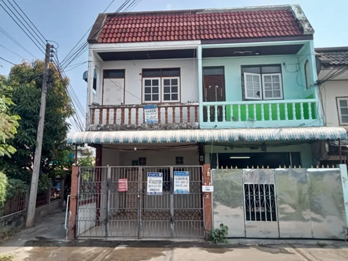 ทาวน์เฮ้าส์ 2 ชั้น
