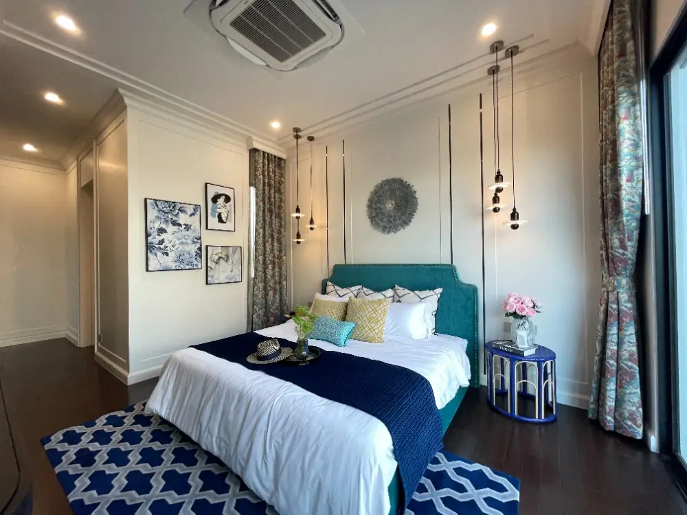 3 bedrooms 4 bathrooms 3 parking 455 Sqm at The Honor Yothinpattana 3