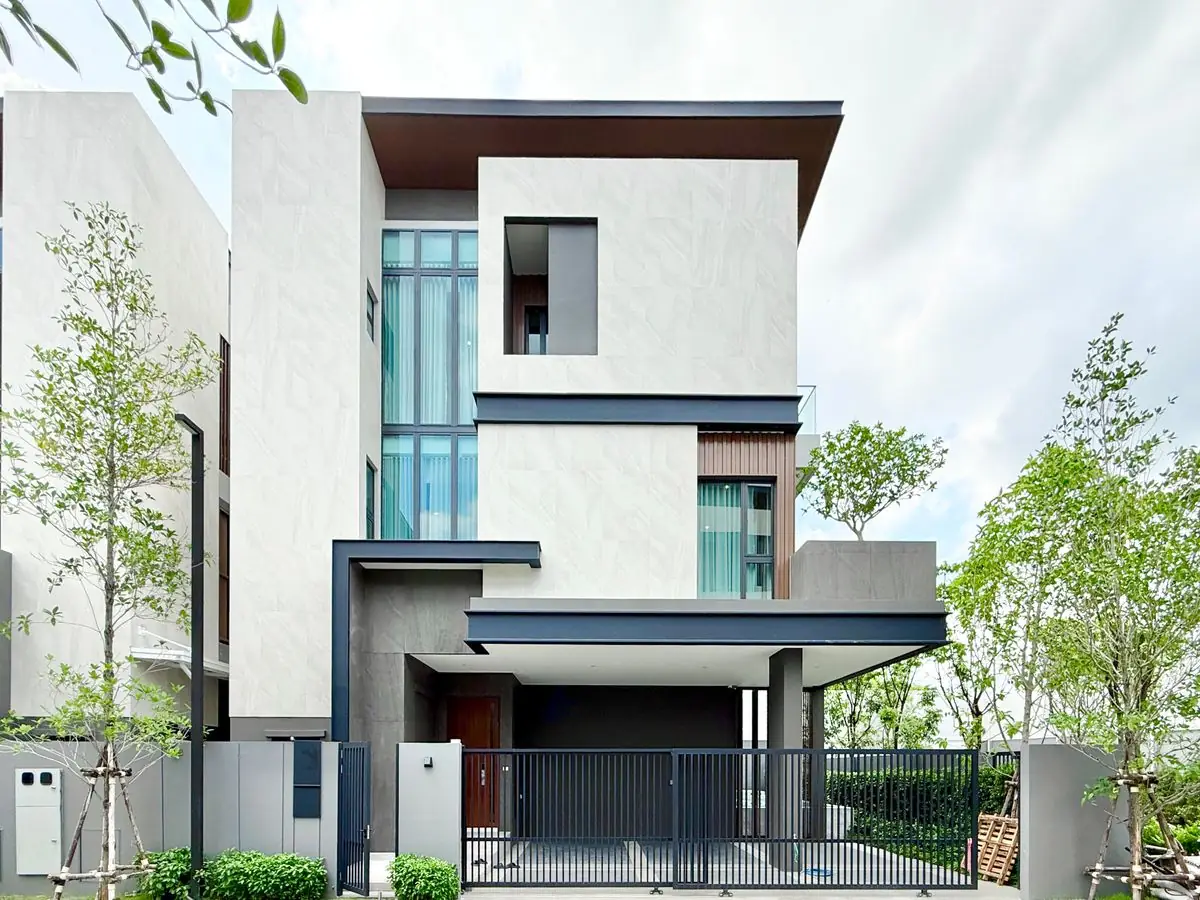 [เช่า] The Honor โยธินพัฒนา - บ้านเดี่ยว3ชั้น 455ตรม. 64ตรว. 3นอน4น้ำ3ที่จอด สระว่ายน้ำ+ลิฟต์ 092-545-6151 (ทิม)
