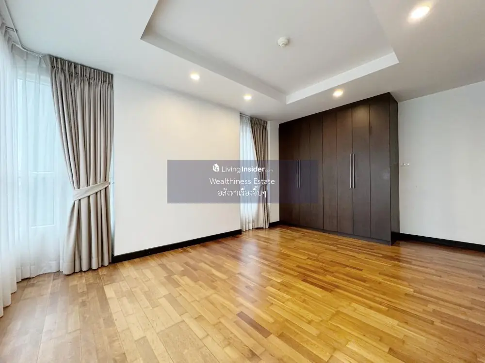 🏡 ขายคอนโดหรู Avenue 61 (สุขุมวิท 61) ใกล้ BTS เอกมัย 📍 ทำเลทองใจกลางสุขุมวิท คอนโดหรูบนซอยสุขุมวิท 61 ซอยเงียบสงบ ใกล้ BTS เอกมัย และห้างสรรพสินค้าเมเจอร์เอกมัย เดินทางสะดวกทั้งรถไฟฟ้าและทางด่วน 3