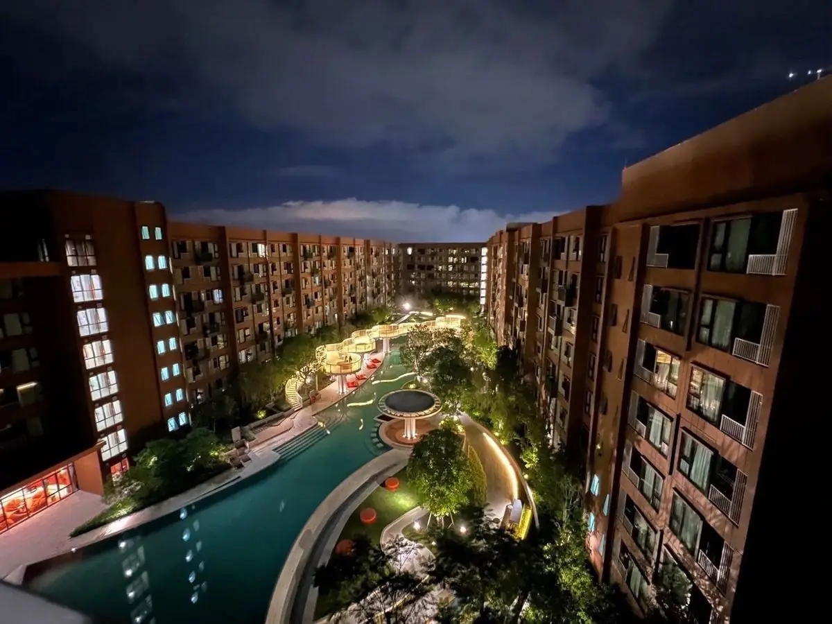 ให้เช่า Kave town Colony ข้างม.กรุงเทพ ตึก C ชั้น 8 ขนาด 28 ตร.ม วิวสระสวยๆ🩵🏖️🧜🏻‍♂️