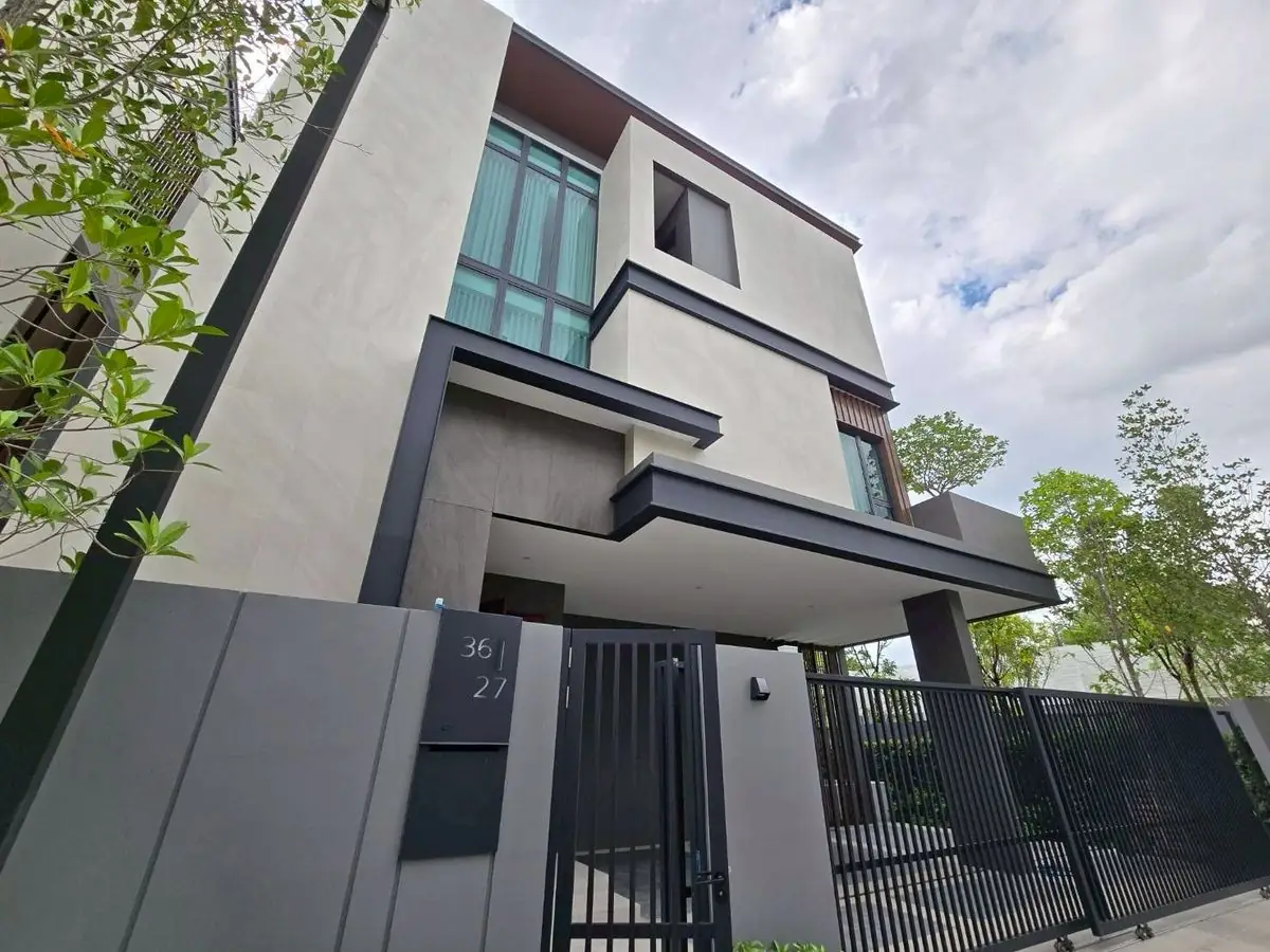 𝗧𝗛𝗘 𝗛𝗢𝗡𝗢𝗥 𝗬𝗢𝗧𝗛𝗜𝗡𝗣𝗔𝗧𝗧𝗔𝗡𝗔 LUXUY RESIDENSE FOR RENT