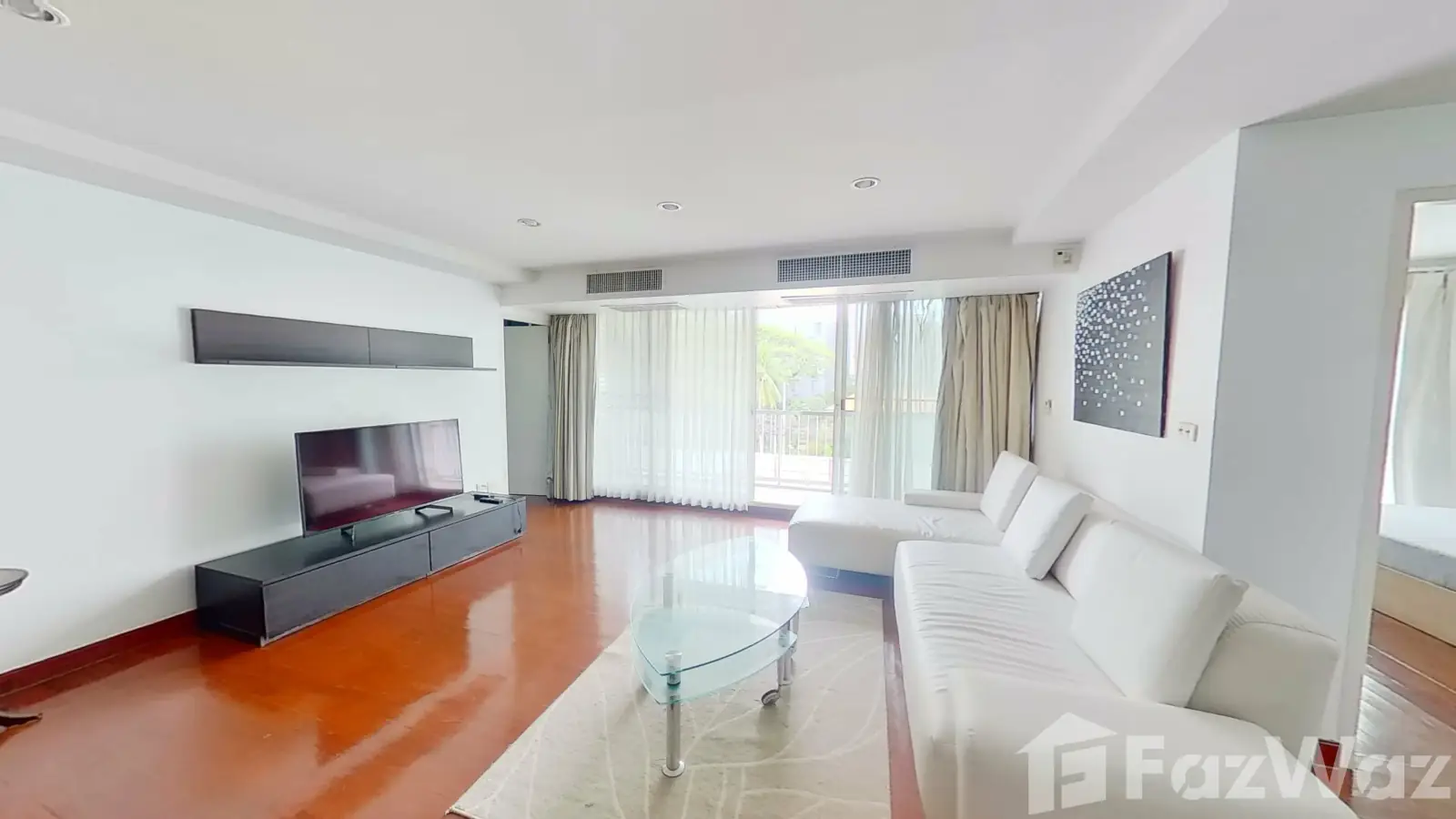 คอนโดให้เช่า 2 ห้องนอน ในโครงการ เออร์บาน่า สุขุมวิท 15 U44018