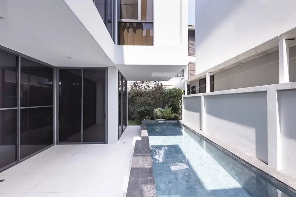 Honor Ekkamai Ramintra 4bed 4bath 62sqwah 29,500,000 Am: 0656199198