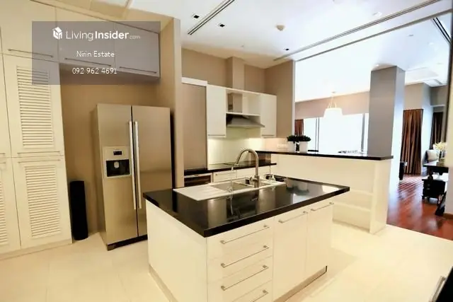 Sell 2 bed Le Raffine Sukhumvit 39, Phromphong Line ID: @nirin789 3