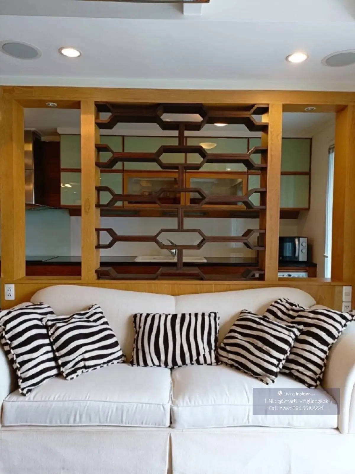 📢👇Grab or gone, reasonable and worth price for living or investing , low rise condo for rent / sale near Park lane, Gate way Ekamai , unblocked view, fully furnished.