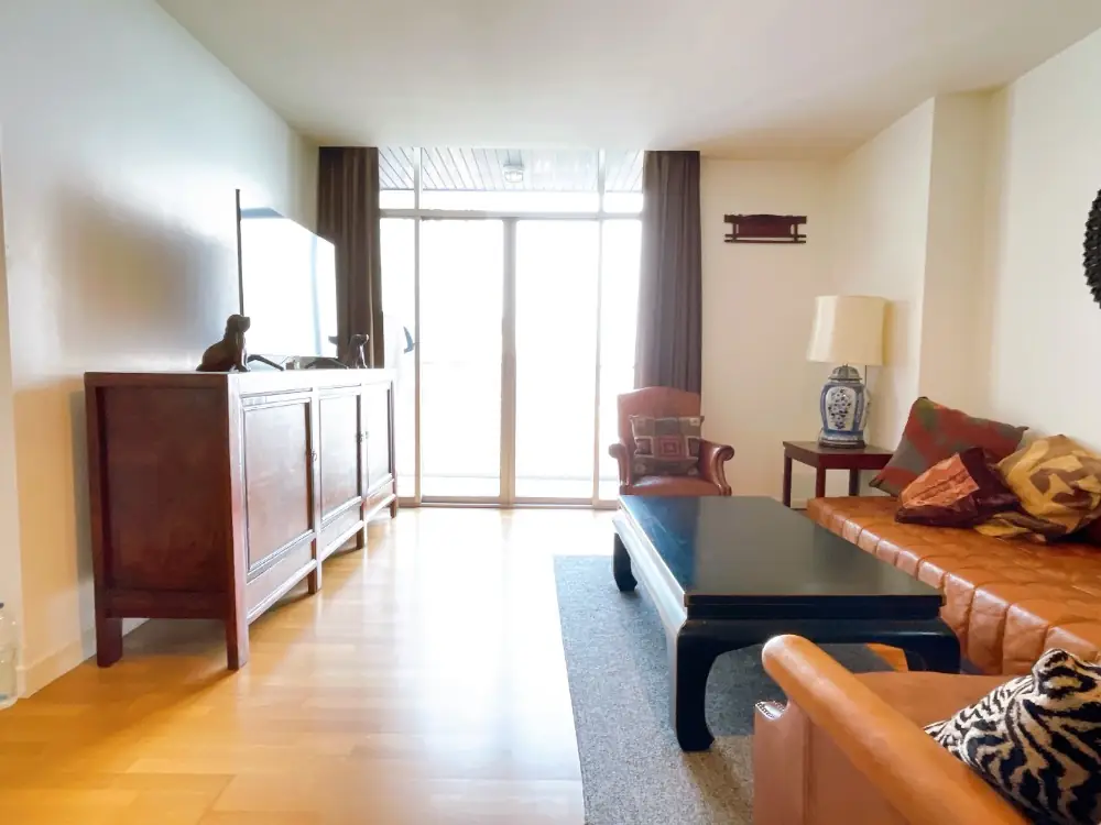 ขาย 1 ห้องนอน 70 ตร.ม. คอนโด Urbana Sathorn 2