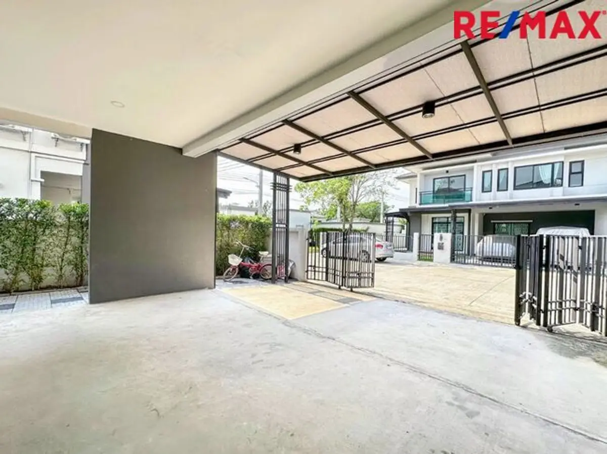 แกรนด์ บริทาเนีย วงแหวน – รามอินทรา (Grand Britania Wongwaen – Ramintra) 3
