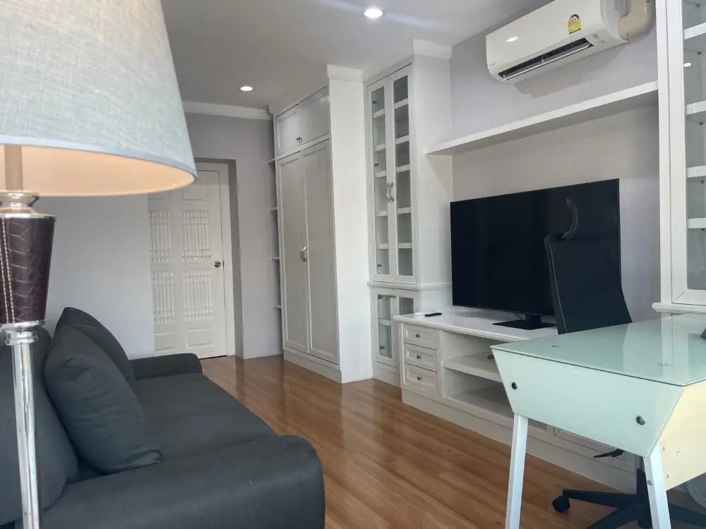 ++เช่าด่วน ++ Chamchuri Square Residence*** 3 ห้องนอน ขนาด 100 ตรม. แต่งครบพร้อมเข้าอยู่!!!