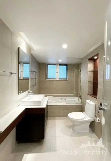 ขาย 3 ห้องนอน ใน อเวนิว 61 คอนโดมิเนียม เขตวัฒนา กรุงเทพฯ 3